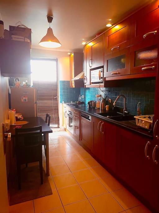 Апартаменти Cozy Haven Near Paris La Defense Grande Arche Курбевуа Екстер'єр фото